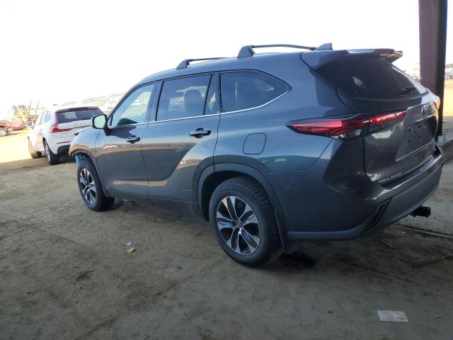 Photo 2 from auction – 2022 TOYOTA HIGHLANDER with VIN 5TDHBRCHXNS557361