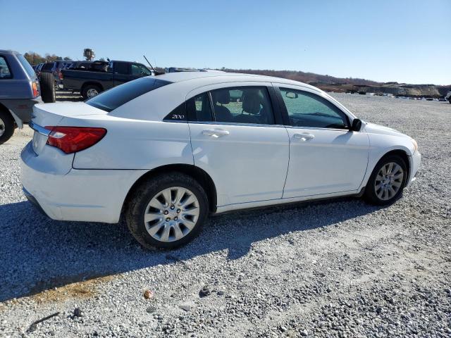 Photo 3 from auction – 2011 CHRYSLER 200 LX with VIN 1C3BC4FG5BN547500