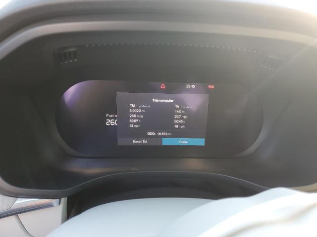 Photo 9 from auction – 2023 VOLVO XC60 PLUS with VIN YV4L12RW0P1346161