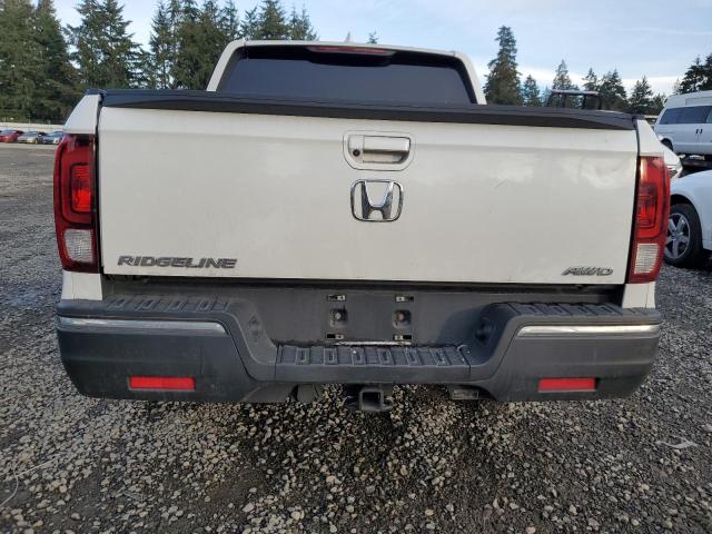 Photo 6 from auction – 2020 HONDA RIDGELINE with VIN 5FPYK3F13LB020786