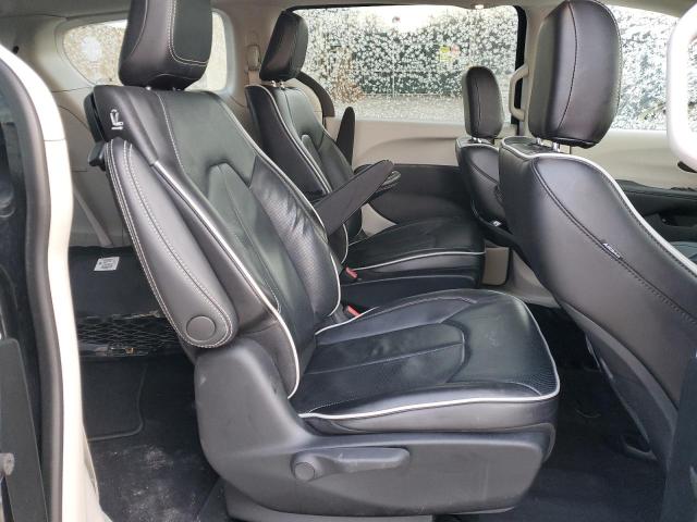 Photo 11 from auction – 2023 CHRYSLER PACIFICA H with VIN 2C4RC1S75PR632703
