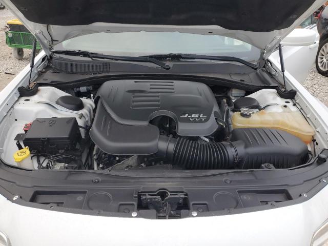 Photo 11 from auction – 2015 CHRYSLER 300 LIMITE with VIN 2C3CCAAG7FH920500