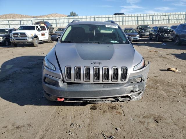 Photo 5 from auction – 2018 JEEP CHEROKEE T with VIN 1C4PJMBB9JD571773