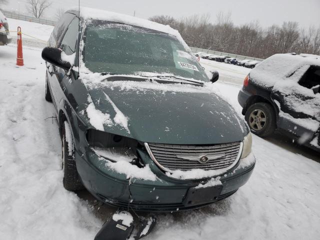 Photo 5 from auction – 2001 CHRYSLER TOWN & COU with VIN 2C8GP44G11R119030