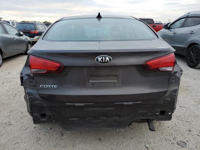 Photo 6 from auction – 2017 KIA FORTE LX with VIN 3KPFK4A79HE015199