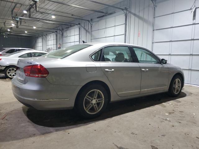 Photo 3 from auction – 2014 VOLKSWAGEN PASSAT SEL with VIN 1VWCN7A33EC082373