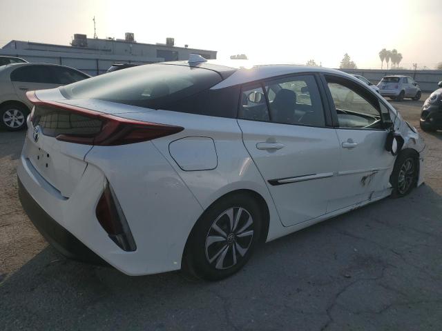 Photo 3 from auction – 2017 TOYOTA PRIUS PRIM with VIN JTDKARFP7H3043811
