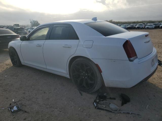 Photo 2 from auction – 2016 CHRYSLER 300 S with VIN 2C3CCABG1GH243864