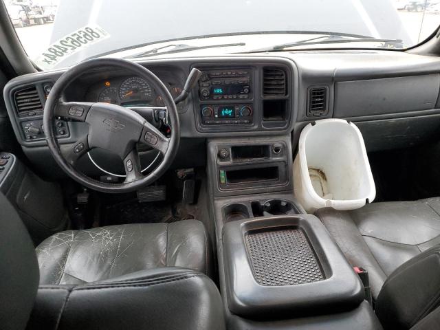 Photo 8 from auction – 2004 CHEVROLET AVALANCHE with VIN 3GNGK22G14G308771