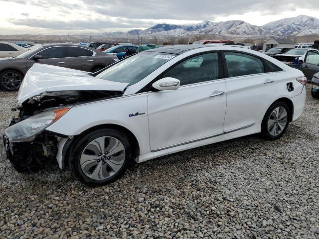 HYUNDAI SONATA HYB 2015 with VIN KMHEC4A41FA120328 - Photo from auction