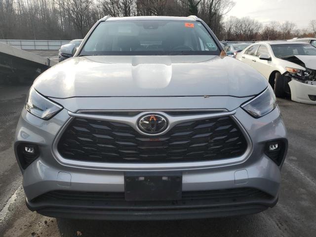 Photo 5 from auction – 2022 TOYOTA HIGHLANDER with VIN 5TDGZRBH8NS572708