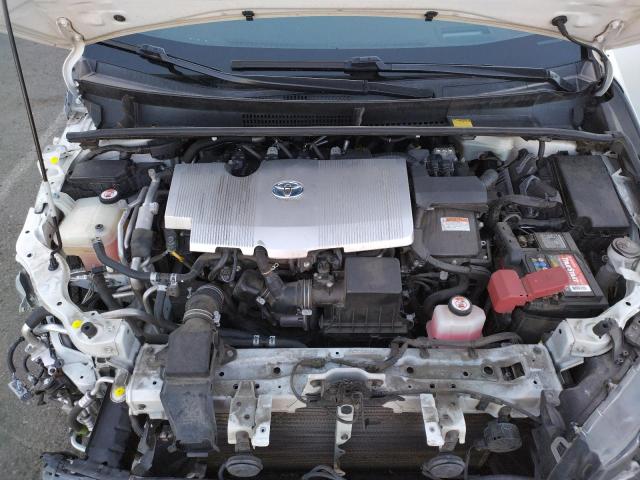 Photo 11 from auction – 2017 TOYOTA PRIUS PRIM with VIN JTDKARFP1H3004406