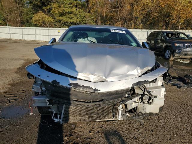Photo 5 from auction – 2017 CHEVROLET IMPALA LT with VIN 2G1105SA4H9146919