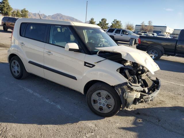 Photo 4 from auction – 2013 KIA SOUL with VIN KNDJT2A5XD7757261