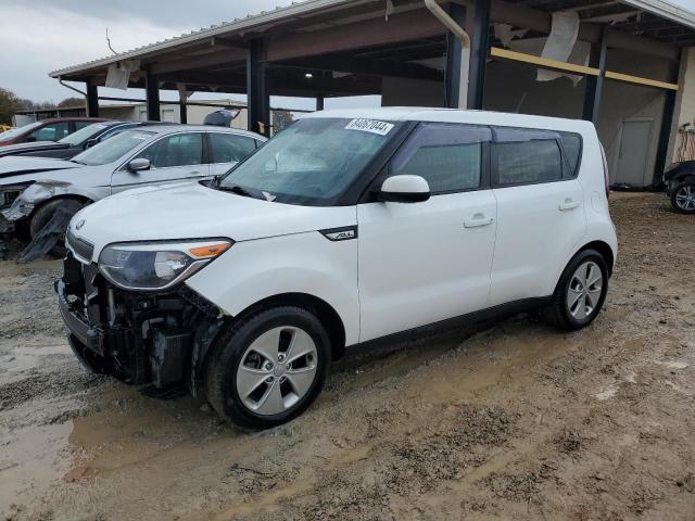 KIA SOUL 2016 with VIN KNDJN2A27G7398813 - Photo from auction