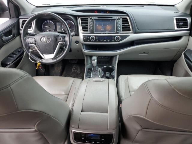 Photo 8 from auction – 2017 TOYOTA HIGHLANDER with VIN 5TDKZRFH0HS522877