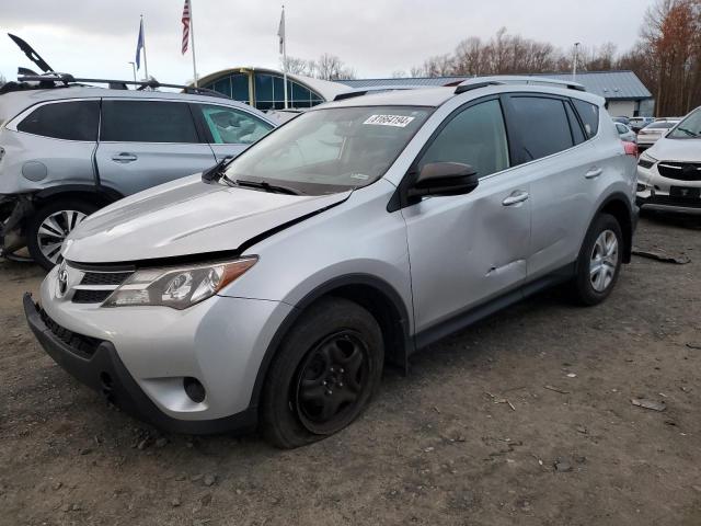 TOYOTA RAV4 LE 2015 with VIN JTMBFREV6FJ045978 - Photo from auction