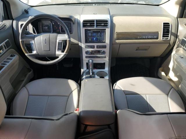 Photo 8 from auction – 2009 LINCOLN MKX with VIN 2LMDU68C59BJ07130