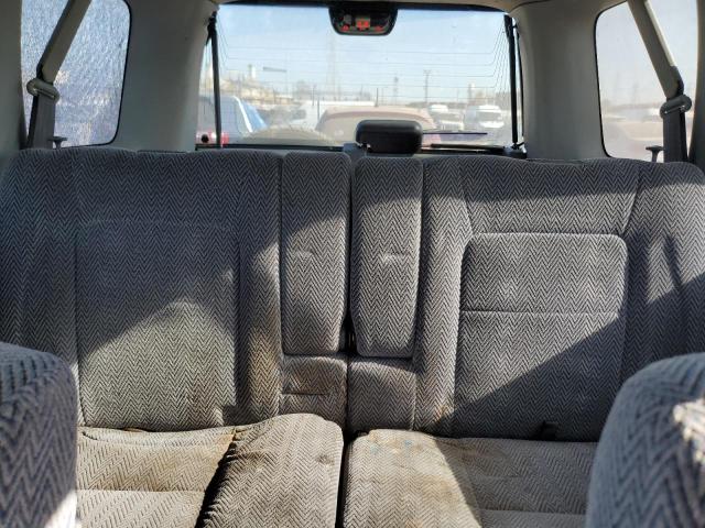 Photo 10 from auction – 1998 HONDA CR-V LX with VIN JHLRD2849WC007103