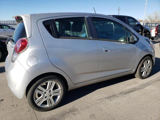 Foto 3 de la subasta – 2015 CHEVROLET SPARK 1LT con VIN KL8CD6S96FC738255