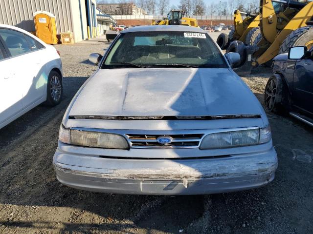Photo 5 from auction – 1997 FORD CROWN VICT with VIN 2FALP71W6VX187036
