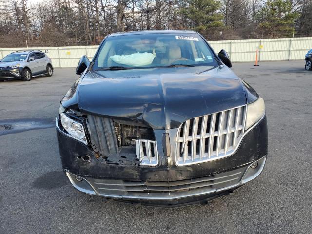 Photo 5 from auction – 2011 LINCOLN MKT with VIN 2LMHJ5AR4BBJ50091
