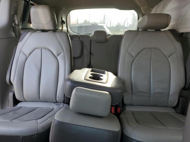 Photo 10 from auction – 2017 CHRYSLER PACIFICA T with VIN 2C4RC1EG9HR570641