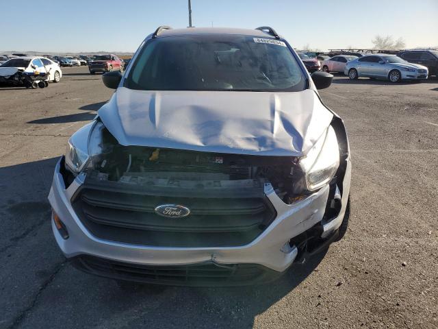 Photo 5 from auction – 2017 FORD ESCAPE S with VIN 1FMCU0F71HUB43464
