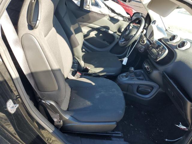Photo 10 from auction – 2016 SMART FORTWO with VIN WMEFJ5DA0GK067950