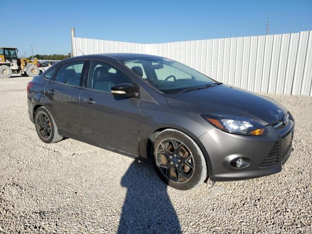 Photo 4 from auction – 2014 FORD FOCUS SE with VIN 1FADP3F22EL425934