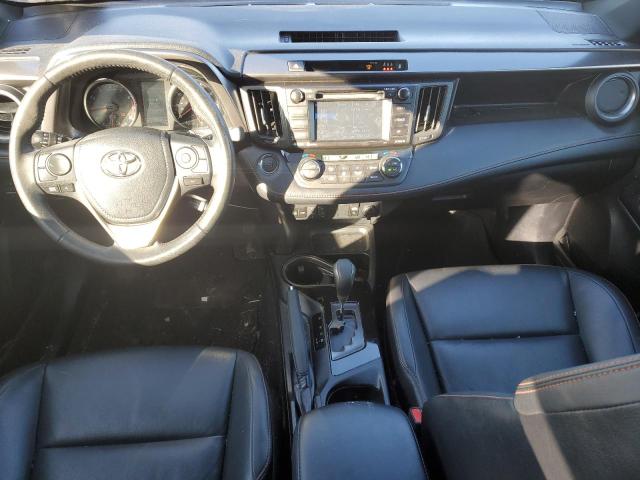 Photo 8 from auction – 2017 TOYOTA RAV4 SE with VIN JTMJFREV7HJ156747
