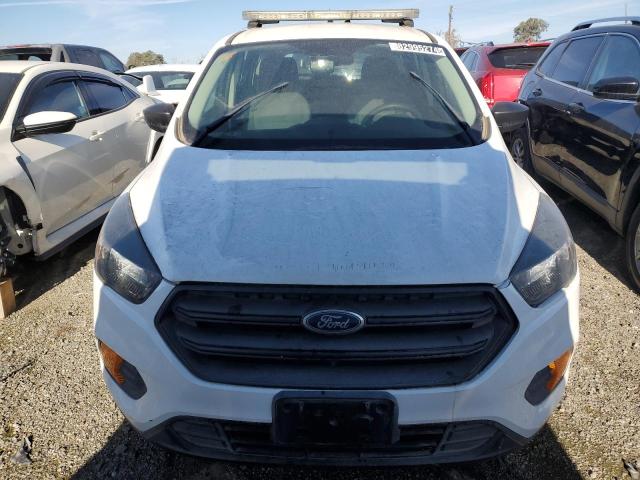 Photo 5 from auction – 2019 FORD ESCAPE S with VIN 1FMCU0F71KUA25258