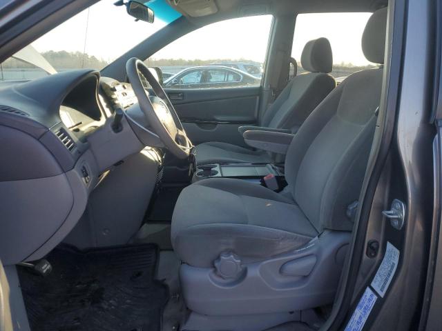 Photo 7 from auction – 2004 TOYOTA SIENNA CE with VIN 5TDZA23CX4S135561