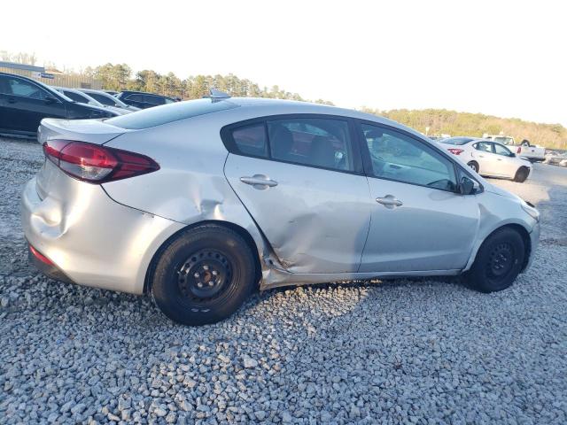 Photo 3 from auction – 2018 KIA FORTE LX with VIN 3KPFL4A7XJE256059