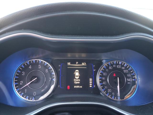 Снимка 9 от търг – 2015 CHRYSLER 200 LIMITE с VIN 1C3CCCAB1FN567789