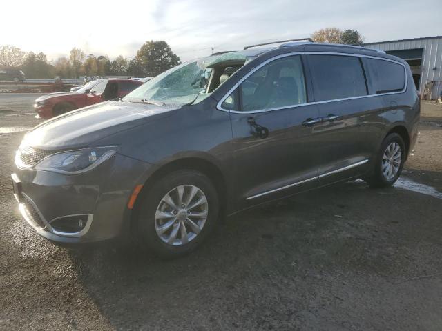CHRYSLER PACIFICA T 2019 with VIN 2C4RC1BG7KR665355 - Photo from auction