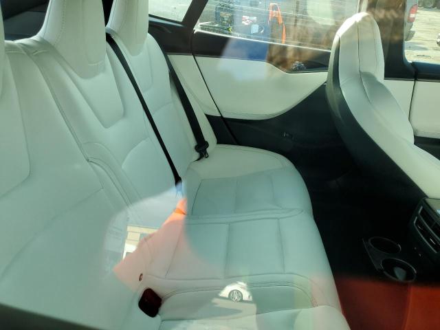 Photo 10 from auction – 2019 TESLA MODEL S with VIN 5YJSA1E2XKF339746