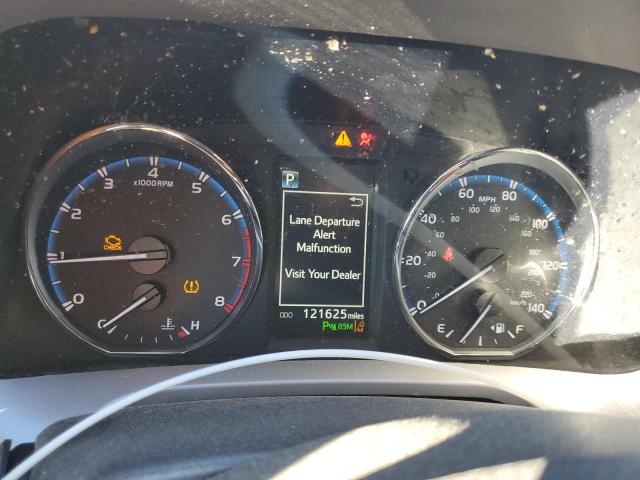 Photo 9 from auction – 2016 TOYOTA RAV4 XLE with VIN 2T3WFREV7GW270107