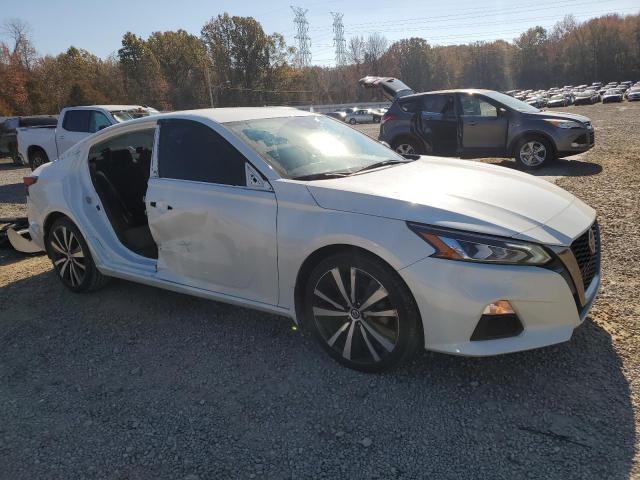 Photo 4 from auction – 2020 NISSAN ALTIMA SR with VIN 1N4BL4CV2LC132149