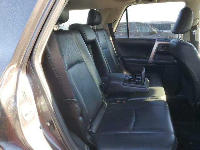 Photo 10 from auction – 2011 TOYOTA 4RUNNER SR with VIN JTEZU5JRXB5030730