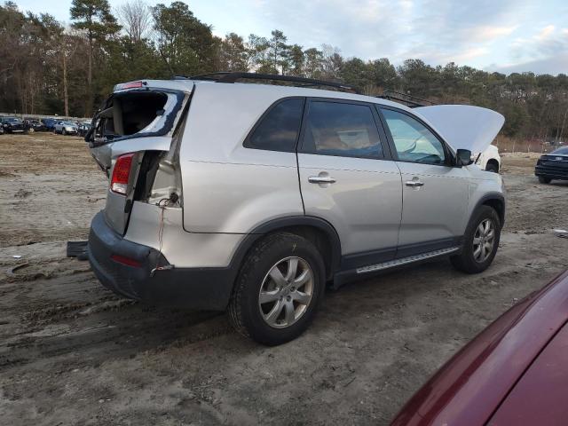 Photo 3 from auction – 2012 KIA SORENTO with VIN 5XYKT3A1XCG288049