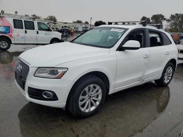 AUDI Q5 PREMIUM 2016 with VIN WA1C2AFPXGA030297 - Photo from auction