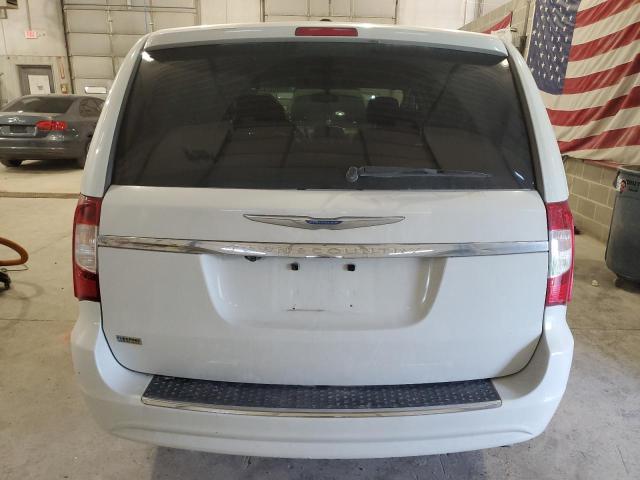 Photo 6 from auction – 2016 CHRYSLER TOWN & COU with VIN 2C4RC1BG8GR157905