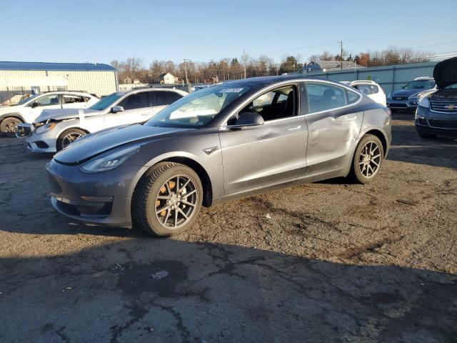 TESLA MODEL 3 2018 with VIN 5YJ3E1EB7JF090815 - Photo from auction