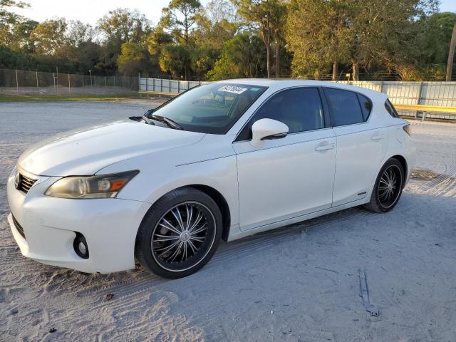 LEXUS CT 200 2012 with VIN JTHKD5BHXC2104032 - Photo from auction