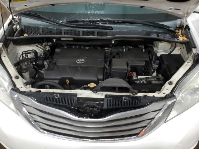 Photo 12 from auction – 2014 TOYOTA SIENNA XLE with VIN 5TDDK3DC2ES078351