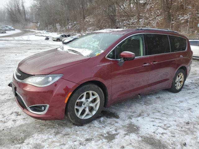 CHRYSLER PACIFICA T 2017 with VIN 2C4RC1BG0HR844913 - Photo from auction