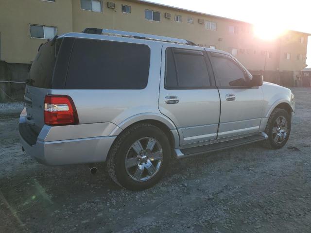 Photo 3 from auction – 2010 FORD EXPEDITION with VIN 1FMJU2A58AEB71898