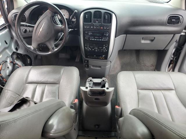Photo 10 from auction – 2006 CHRYSLER TOWN & COU with VIN 2A4GP54LX6R915538