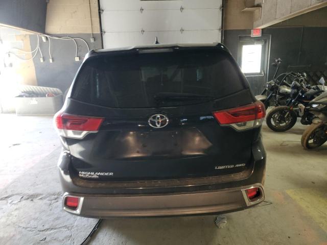 Photo 6 from auction – 2017 TOYOTA HIGHLANDER with VIN 5TDDZRFH4HS453233